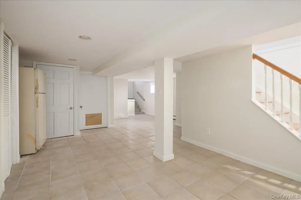 14811 10th Avenue Whitestone NY 11357