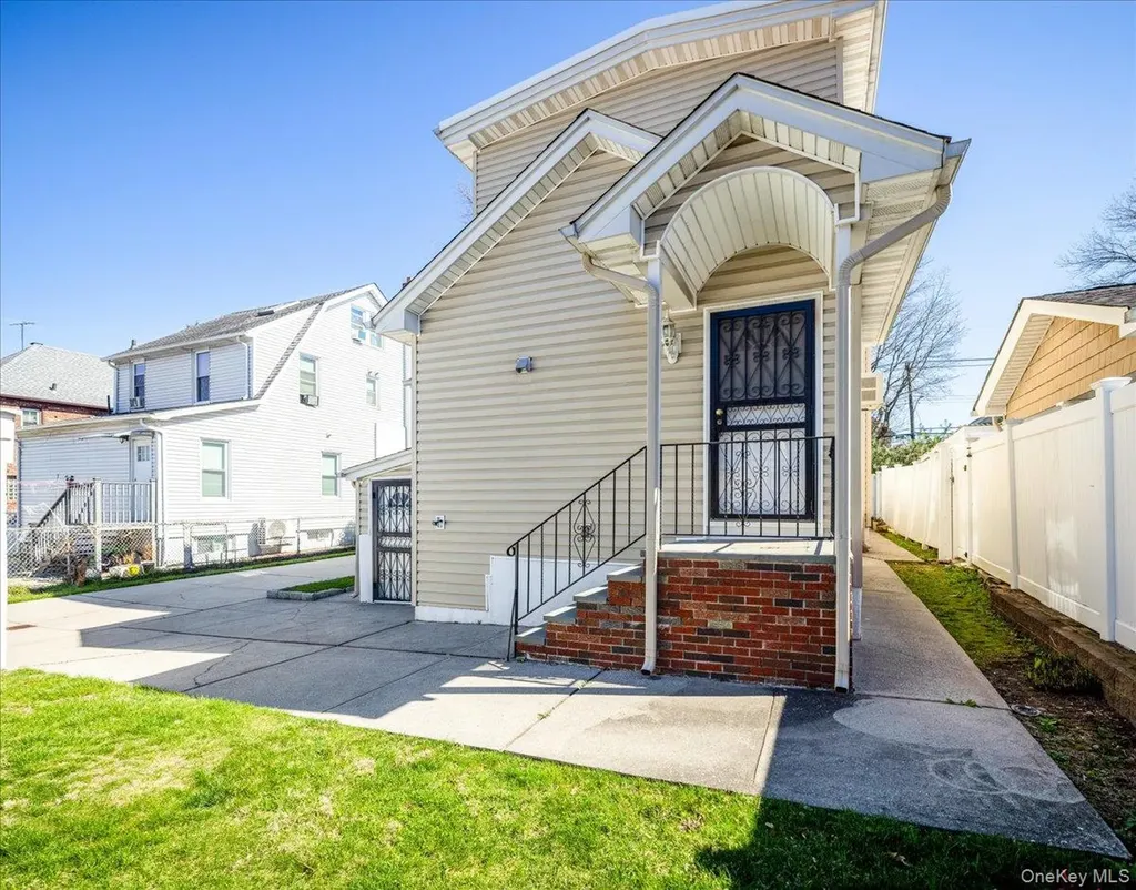14811 10th Avenue Whitestone NY 11357