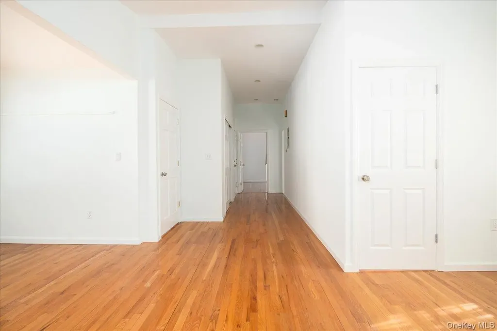 14811 10th Avenue Whitestone NY 11357