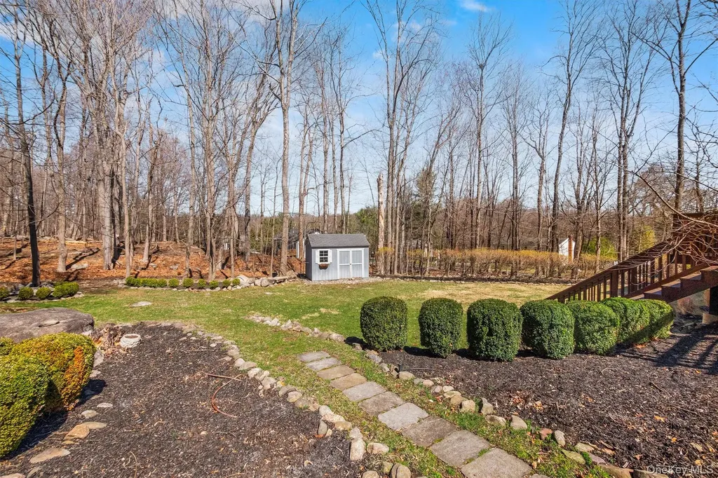 76 Smith Hill Road Monsey NY 10952