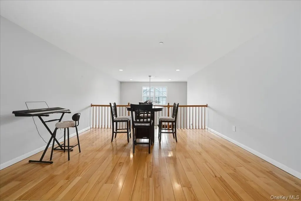 10 Casey Lane Middle Island NY 11953