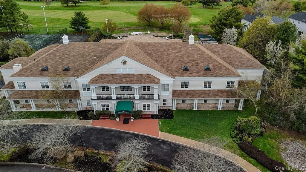 10 Casey Lane Middle Island NY 11953