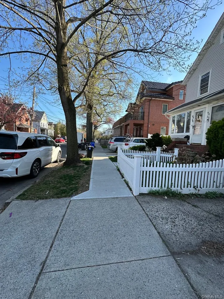46-28 162nd Street Fresh Meadows NY 11358
