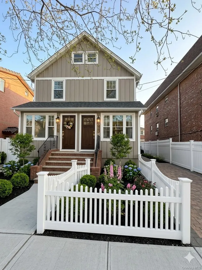 46-28 162nd Street Fresh Meadows NY 11358