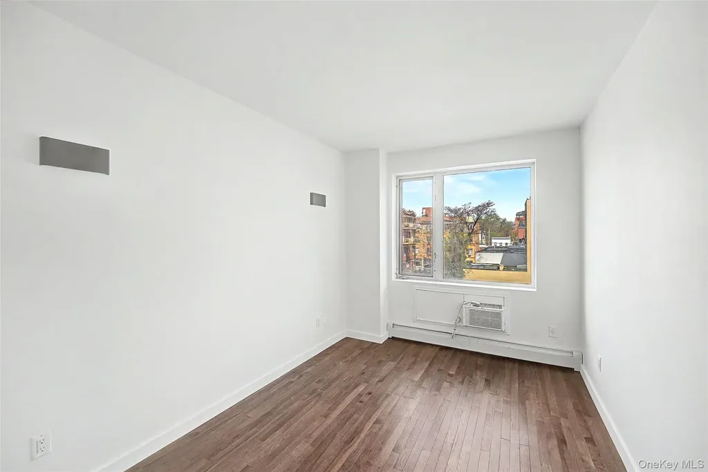 13621 Latimer Place Flushing NY 11354