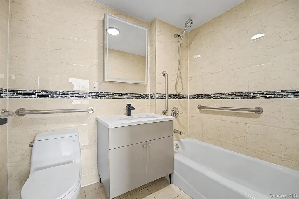 13621 Latimer Place Flushing NY 11354