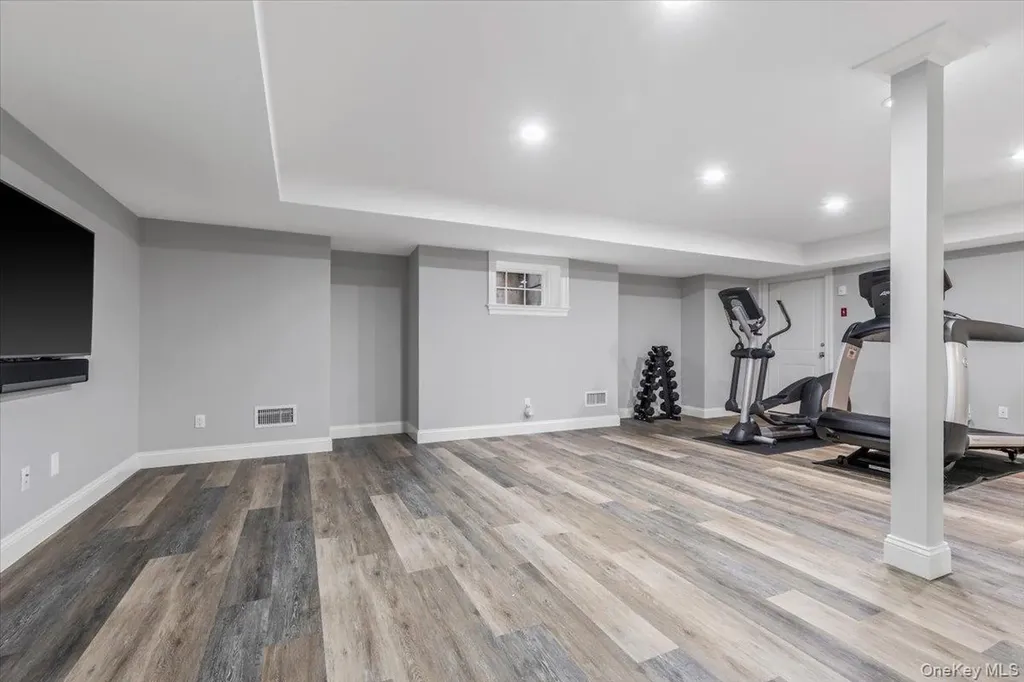 5 Rockridge Road Rye NY 10580