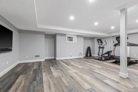 5 Rockridge Road Rye NY 10580