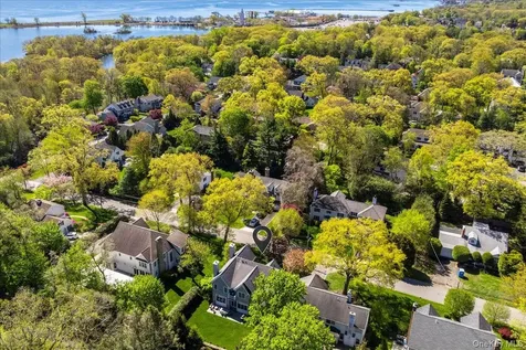5 Rockridge Road Rye NY 10580