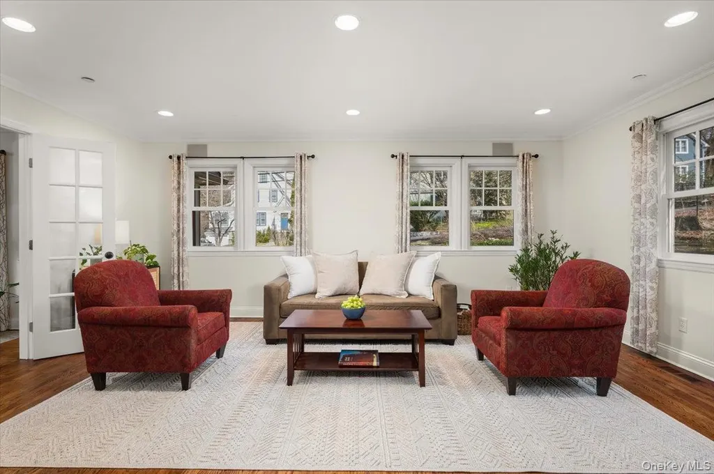 14 Crossways Chappaqua NY 10514