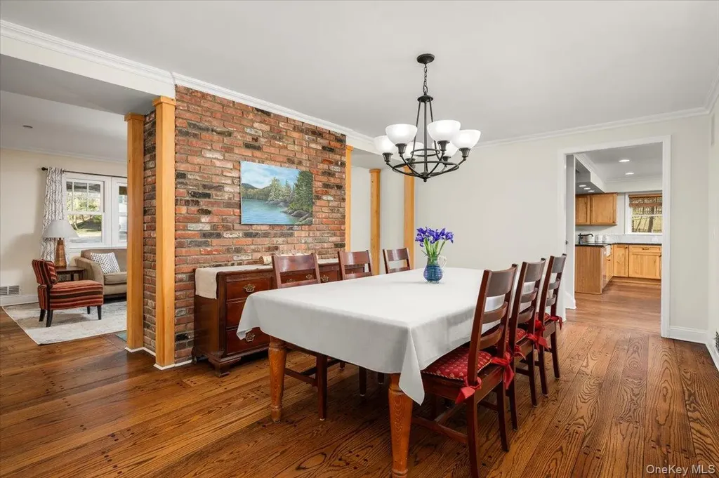 14 Crossways Chappaqua NY 10514