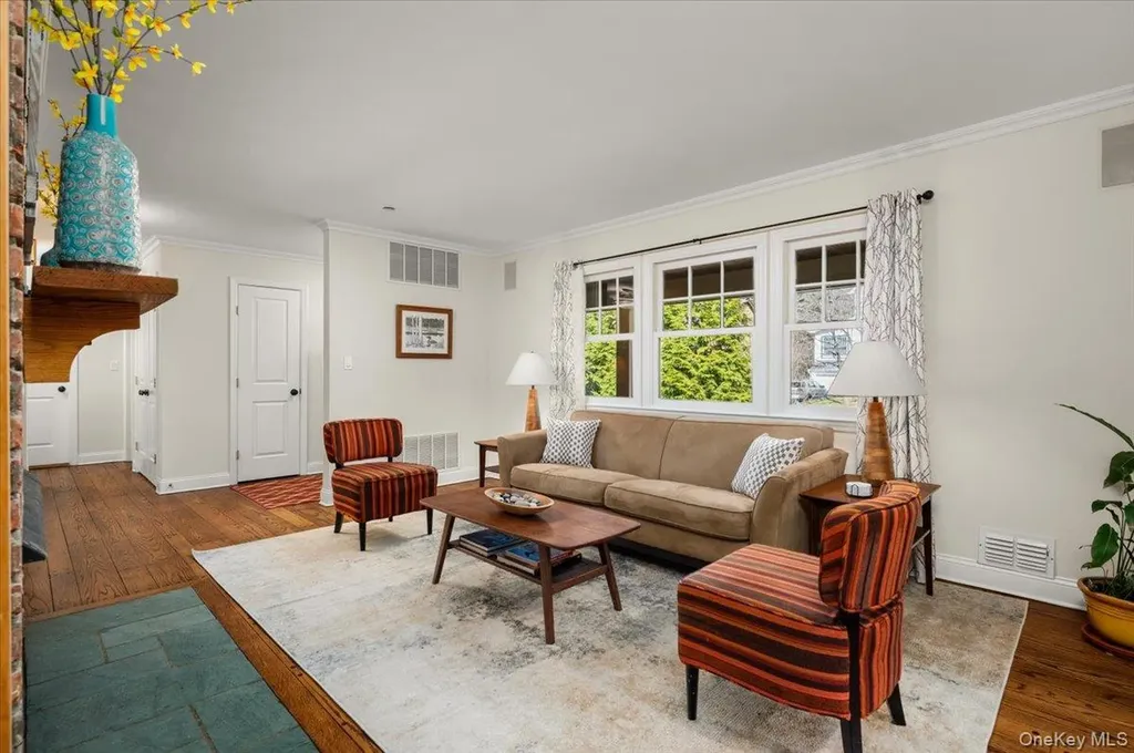 14 Crossways Chappaqua NY 10514