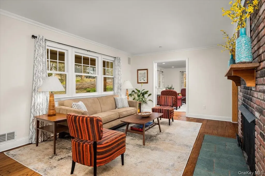 14 Crossways Chappaqua NY 10514