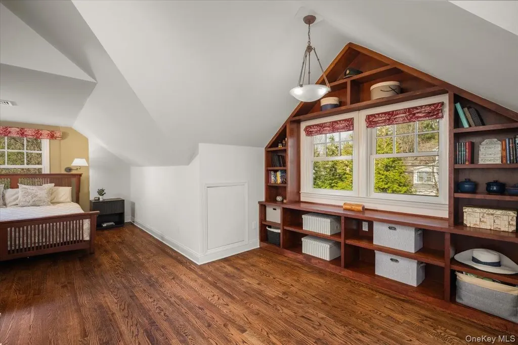 14 Crossways Chappaqua NY 10514