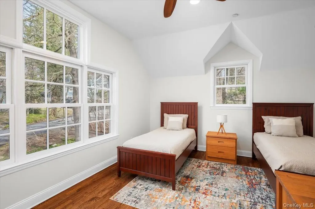 14 Crossways Chappaqua NY 10514