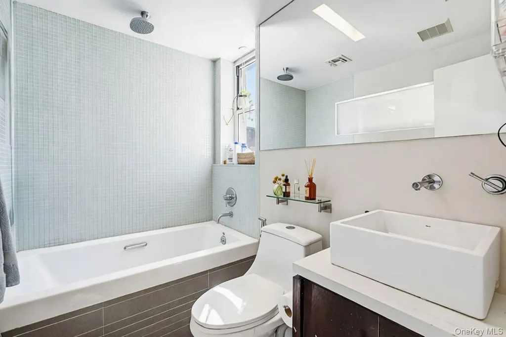 96 Woodpoint Road Brooklyn NY 11211