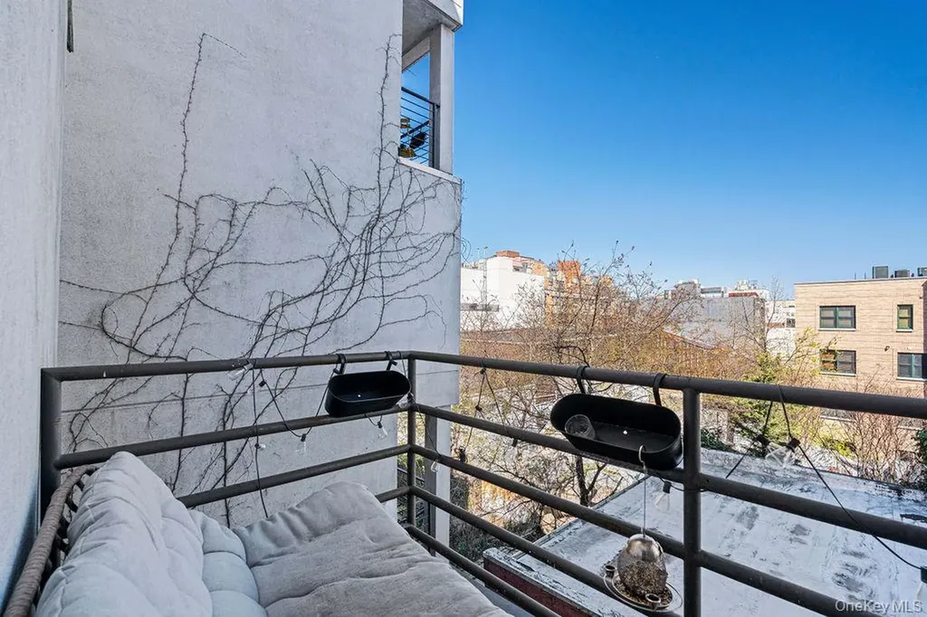 96 Woodpoint Road Brooklyn NY 11211