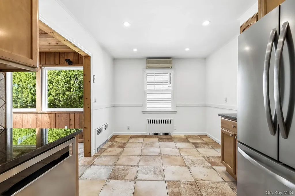 317 Hornidge Road Mamaroneck NY 10543