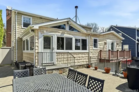 317 Hornidge Road Mamaroneck NY 10543