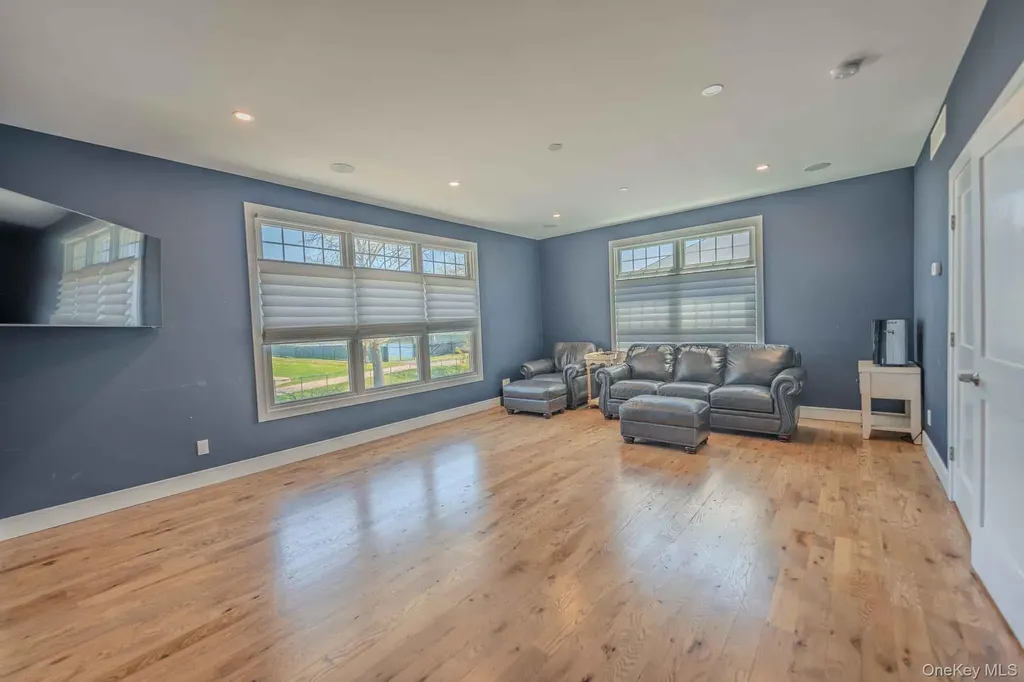 3810 Greentree Drive Oceanside NY 11572