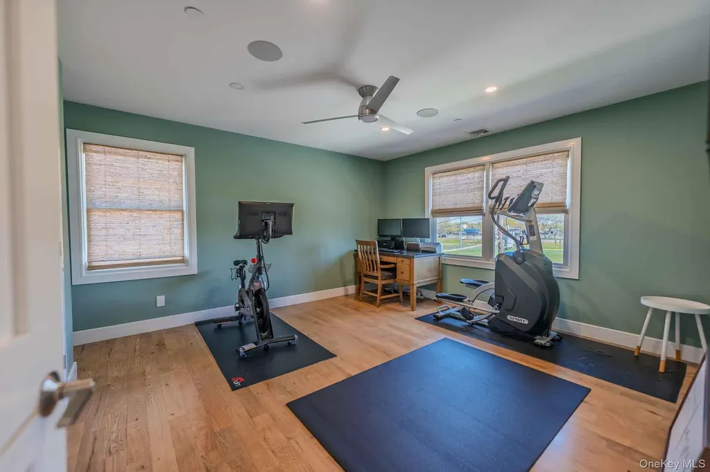 3810 Greentree Drive Oceanside NY 11572