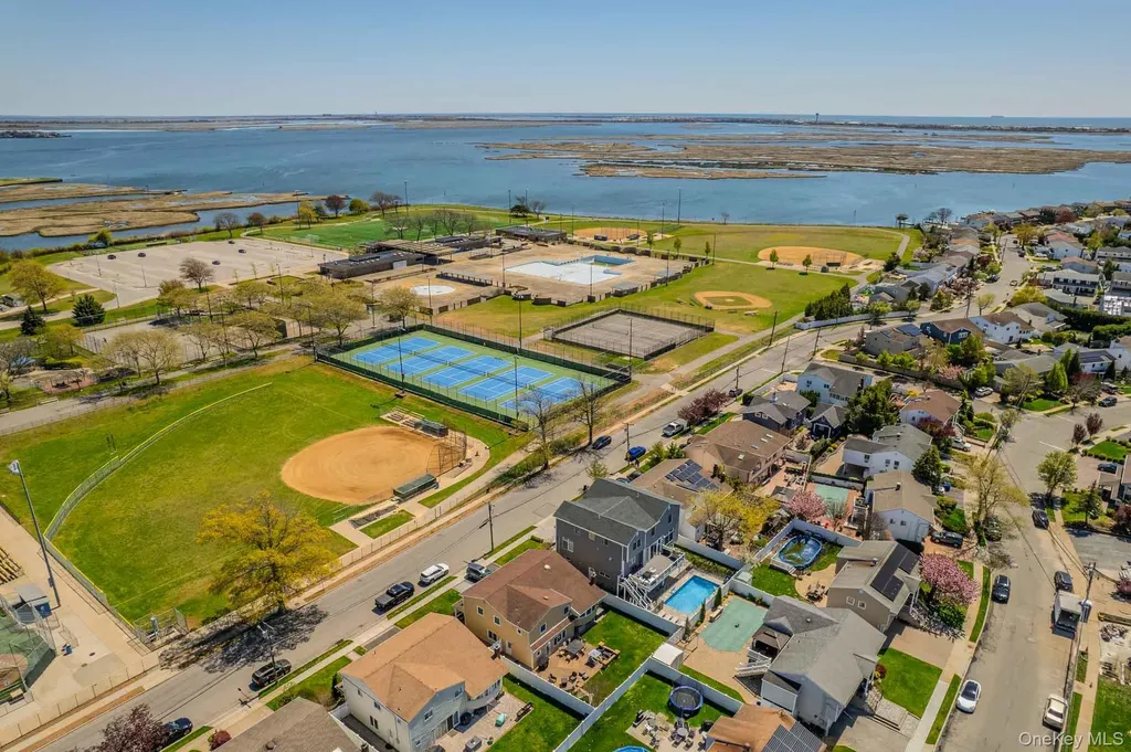 3810 Greentree Drive Oceanside NY 11572