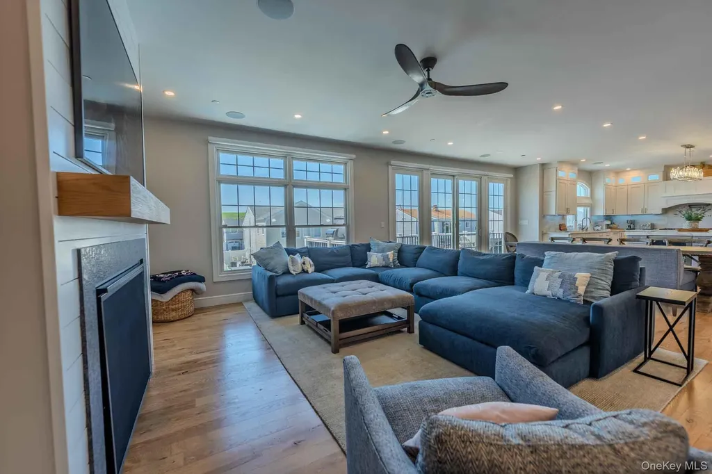 3810 Greentree Drive Oceanside NY 11572