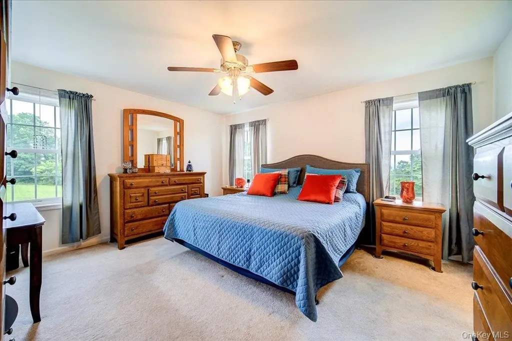 5 Sunrise Drive Milton NY 12547