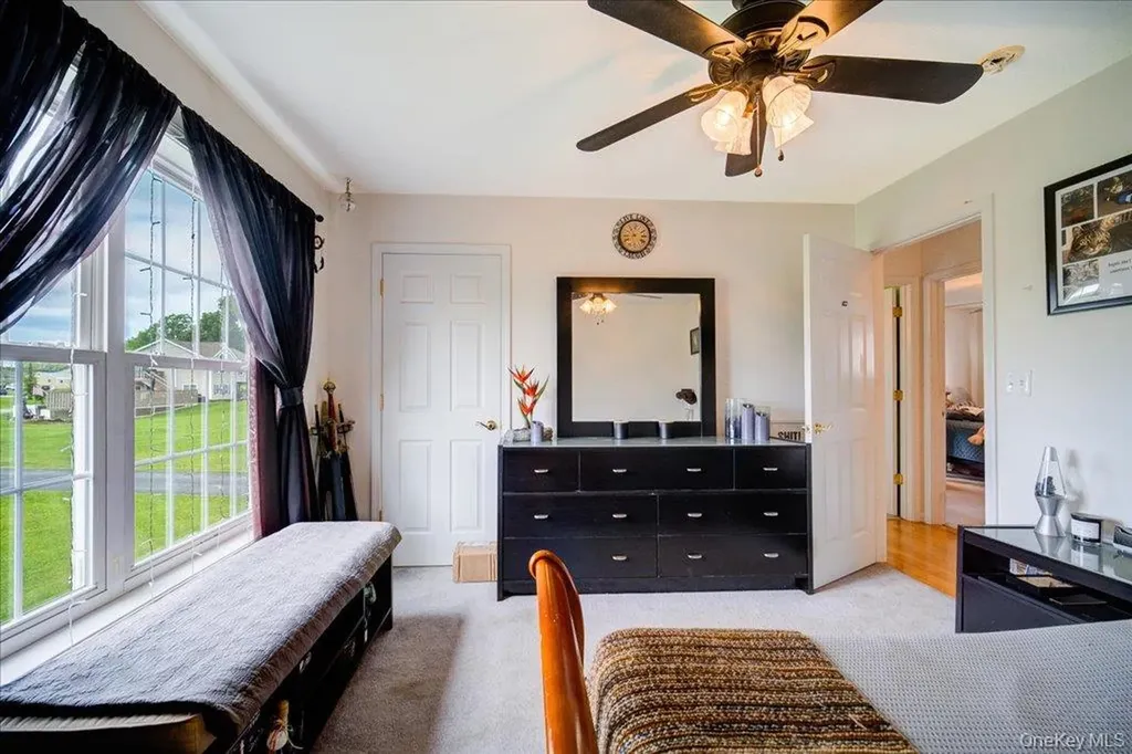 5 Sunrise Drive Milton NY 12547
