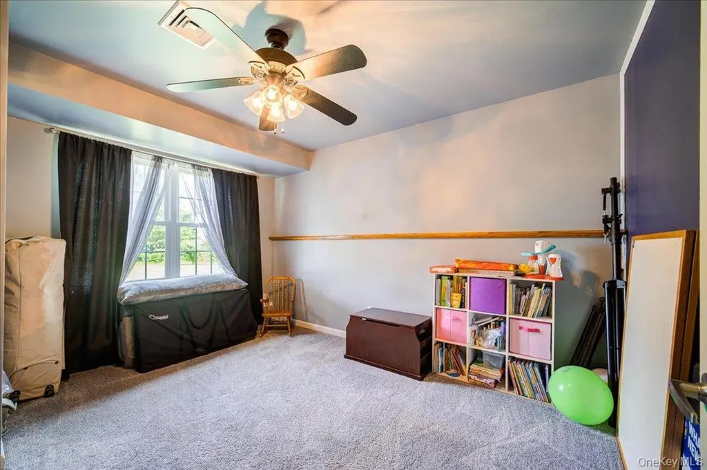 5 Sunrise Drive Milton NY 12547