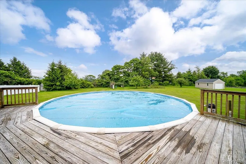 5 Sunrise Drive Milton NY 12547