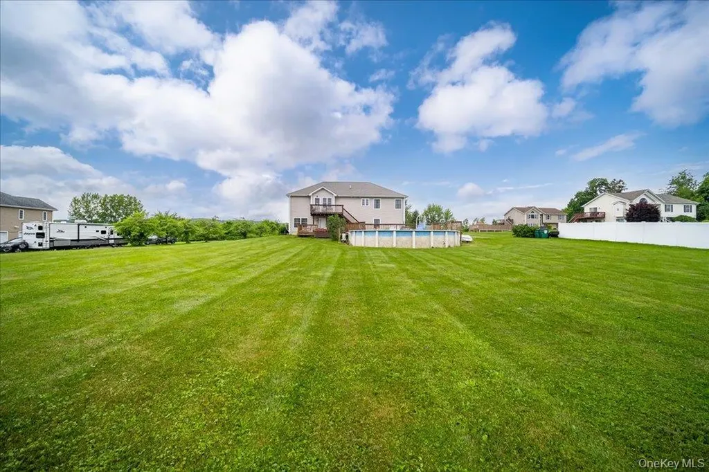 5 Sunrise Drive Milton NY 12547