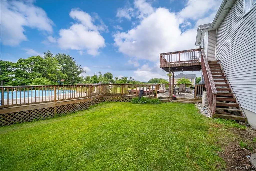5 Sunrise Drive Milton NY 12547
