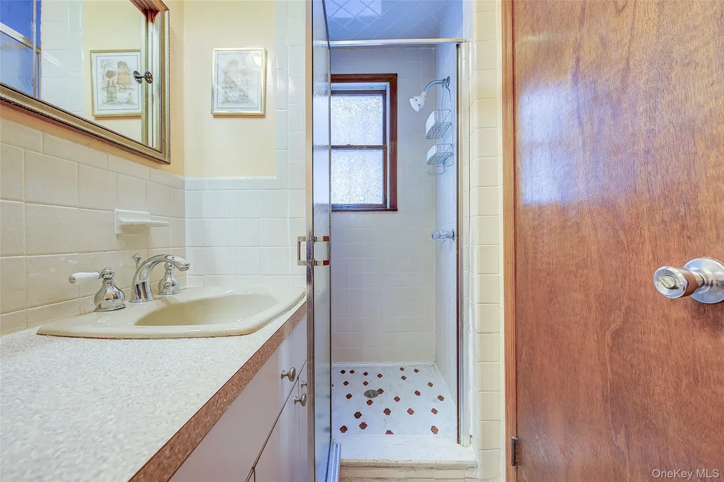 53-74 69th Street Maspeth NY 11378
