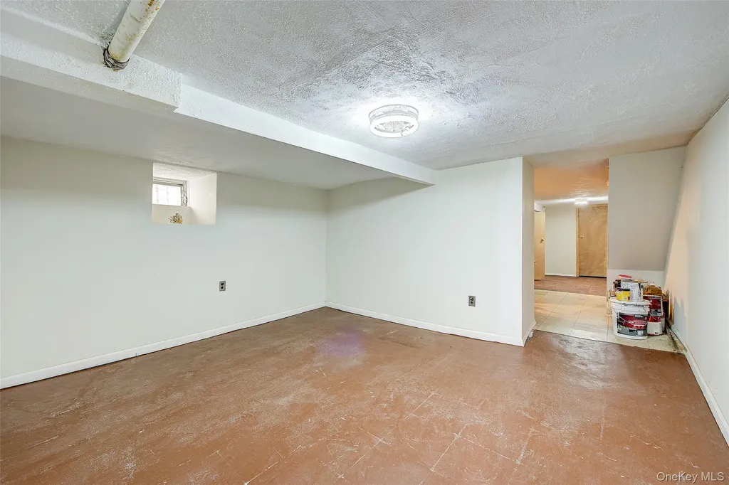 53-74 69th Street Maspeth NY 11378
