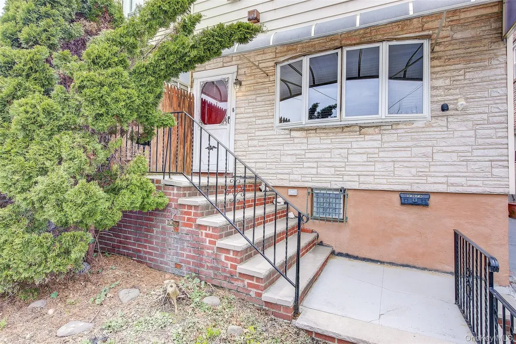 53-74 69th Street Maspeth NY 11378