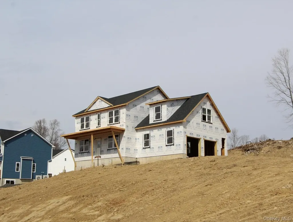32 Tamarack Drive Newburgh NY 12550