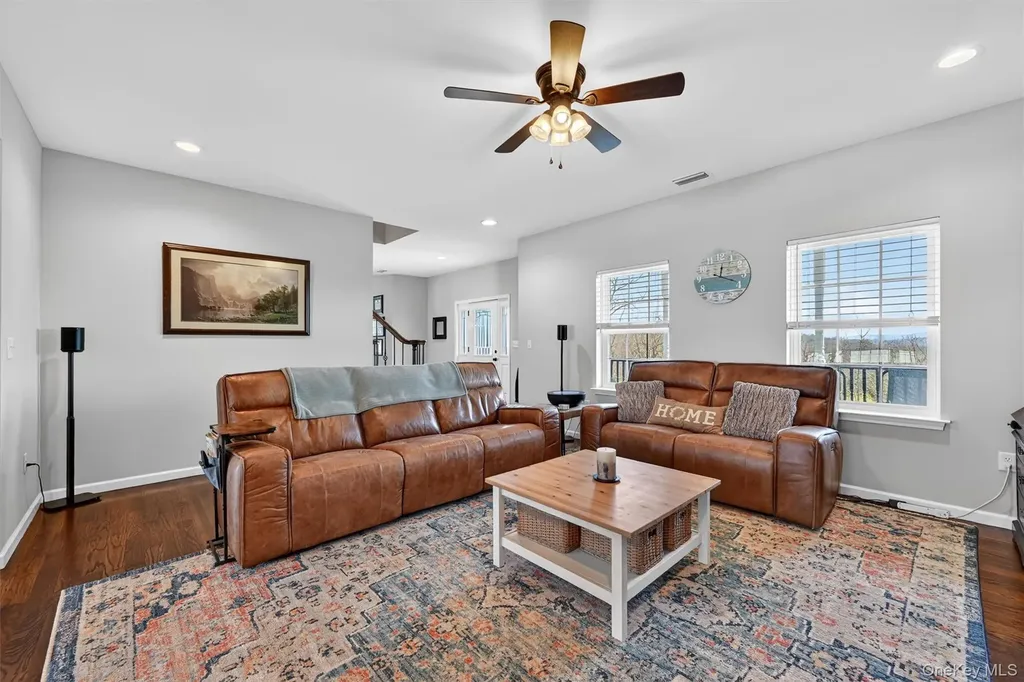 26 Curtin Lane Marlboro NY 12542