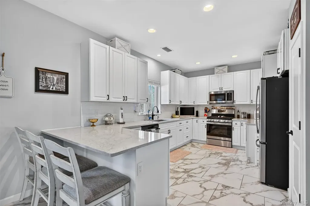 26 Curtin Lane Marlboro NY 12542