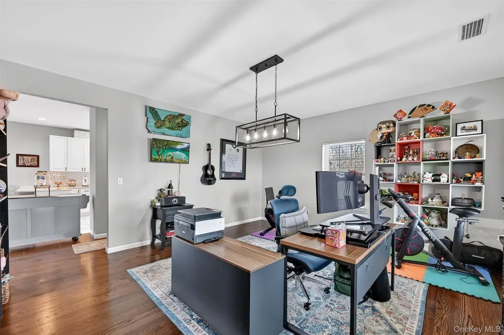 26 Curtin Lane Marlboro NY 12542