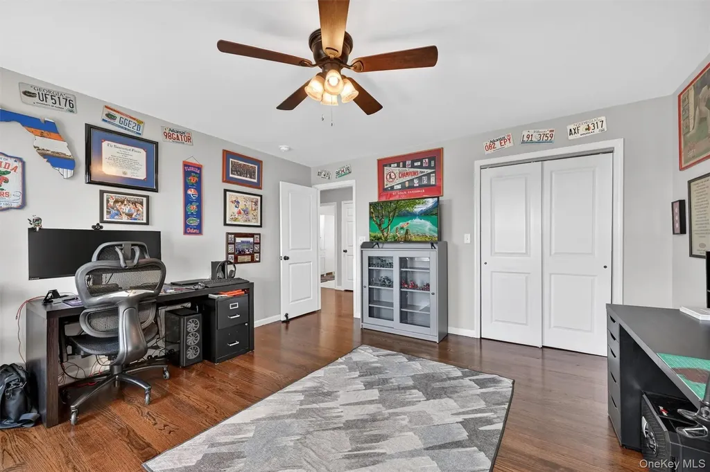 26 Curtin Lane Marlboro NY 12542