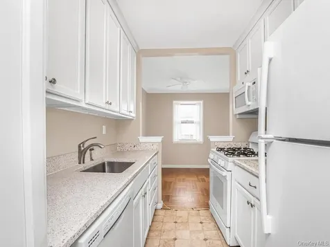 415 Gramatan Avenue Mount Vernon NY 10552