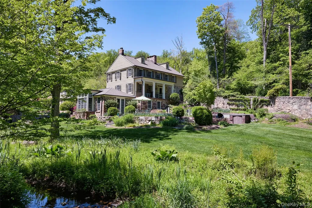 116 S Mountain Road New City NY 10956