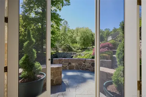 116 S Mountain Road New City NY 10956