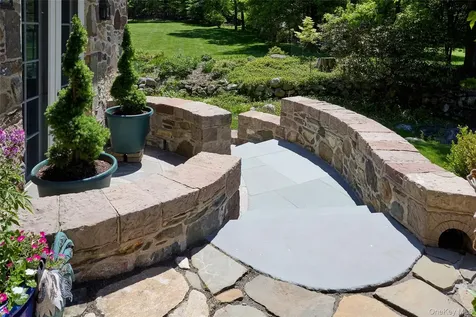 116 S Mountain Road New City NY 10956