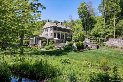 116 S Mountain Road New City NY 10956