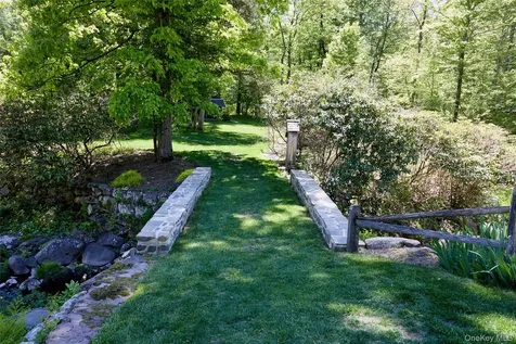 116 S Mountain Road New City NY 10956