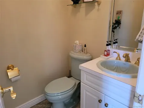 132 Atlantic Avenue Massapequa Park NY 11762