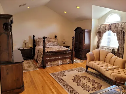 132 Atlantic Avenue Massapequa Park NY 11762