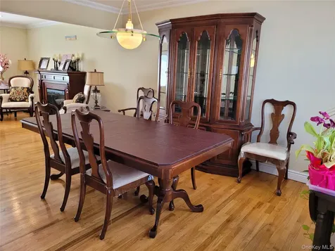 132 Atlantic Avenue Massapequa Park NY 11762